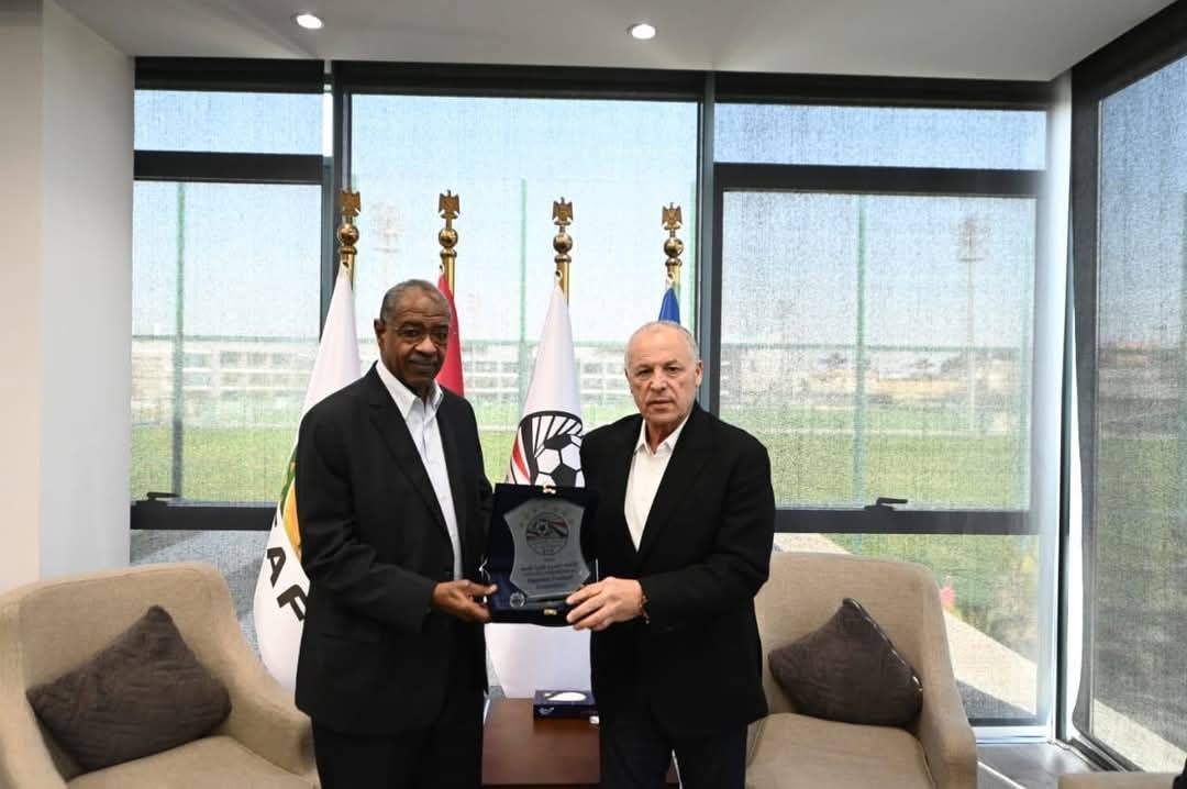 معتصم جعفر يلتقي أبوريدة من أجل التطوير 2 معتصم جعفر يلتقي أبوريدة من أجل التطوير