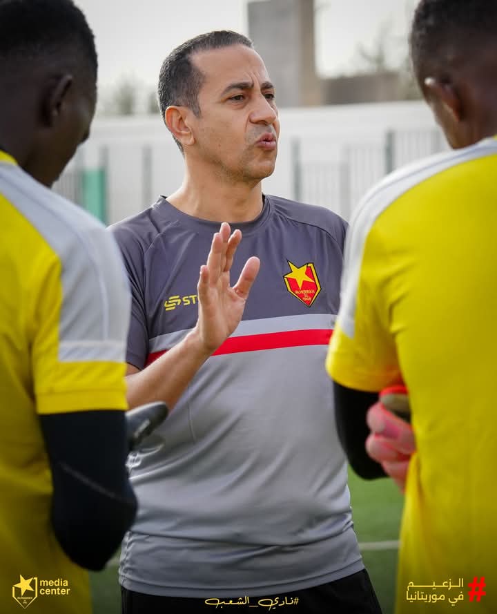 غريب يدشن المهمة مع المريخ بأول تدريب 2 IMG 20250418 WA0038