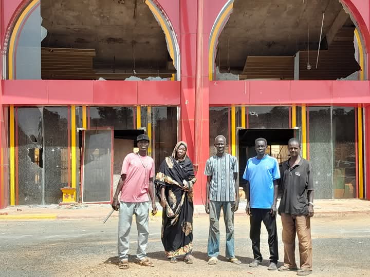 ممتلكات المريخ عرضة للتلف والسرقة والمجلس يواصل الإهمال 4 IMG 20250425 WA0044