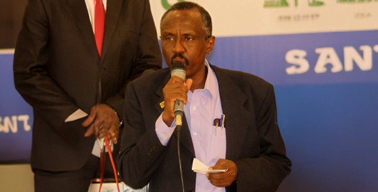 مأمون بشارة مراقبًا لمباراة بيراميدز وأورلاندو 1 هيدر 1 2