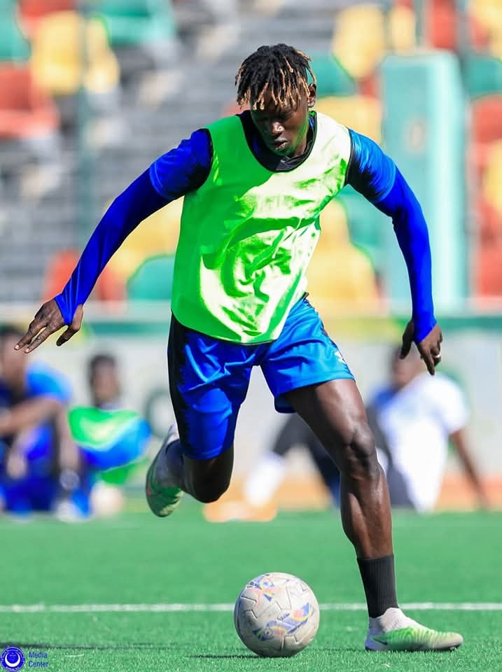 "الصّفوة" يكشف أسرار خطأ الهلال الفادح أمام لكصر 2 448