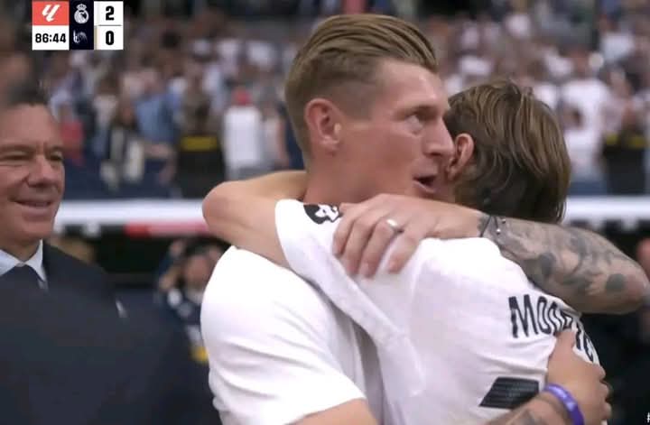 وداعية الأمير «لوكا مودريتش».. ليلة الأحزان والبكاء الأنيق في بلاط الملكي 2 9f08b38e aa80 4b1f 81af eb7b27a81137