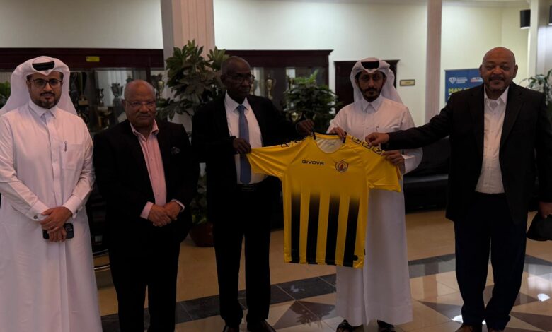 موقع الصفوة ينفرد :اعتذار مفاجيء وابتعاد رئيس رابطة المريخ بقطر عن العمل