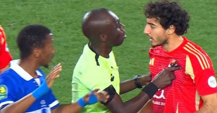 "كاف" يعاقب حكم الأهلي والهلال بسبب هاني 2 d6fc70e5 67ea 4922 989d f020e7c9caa0