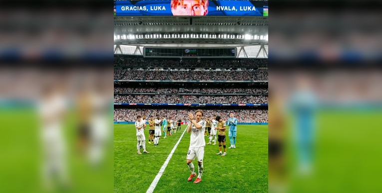 وداعية الأمير «لوكا مودريتش».. ليلة الأحزان والبكاء الأنيق في بلاط الملكي 1 e24f21ea 9c74 4f4b 9af8 d980fe921fe7