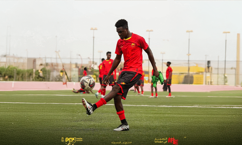 نصف تشكيلة المريخ تسجل حدثًا خاصًا بالنخبة