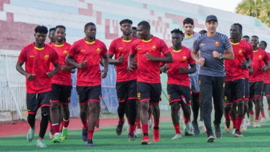 9 لاعبين لم يشاركوا مع غريب في النخبة