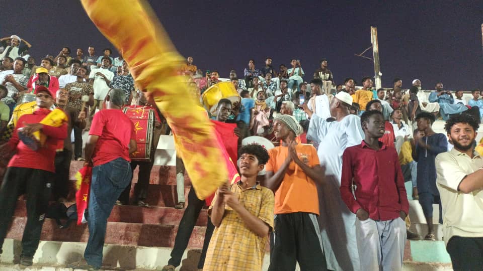 الجمل وطبنجة يحتفلان بالفوز 2 الجمل وطبنجة يحتفلان بالفوز