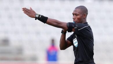 بالفيديو.. مدافع الهلال يستحق الطرد.. وموقف لجنة الانضباط!