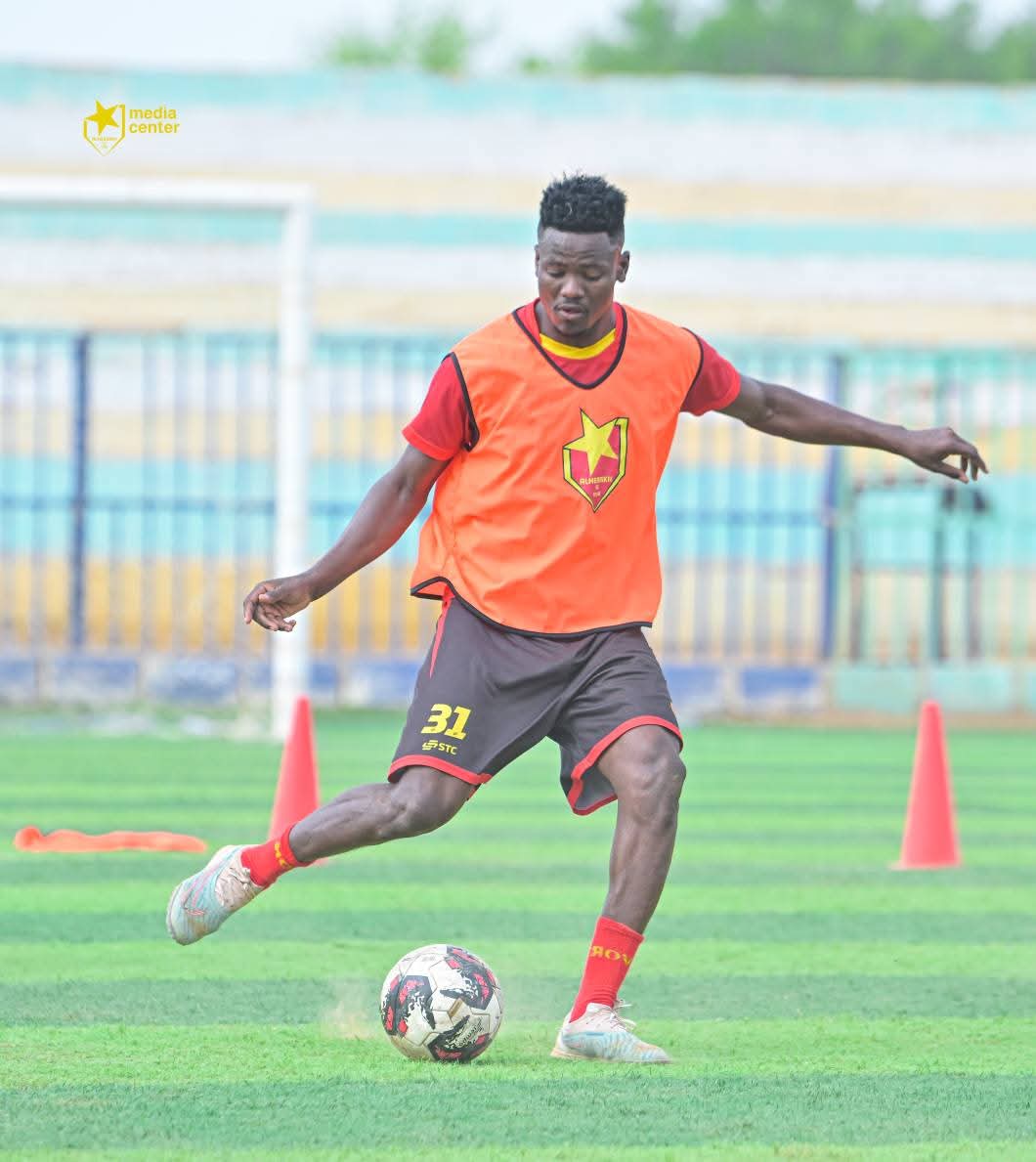 نجم المريخ مهدد بالغياب عن القمة 2 نجم المريخ مهدد بالغياب عن القمة