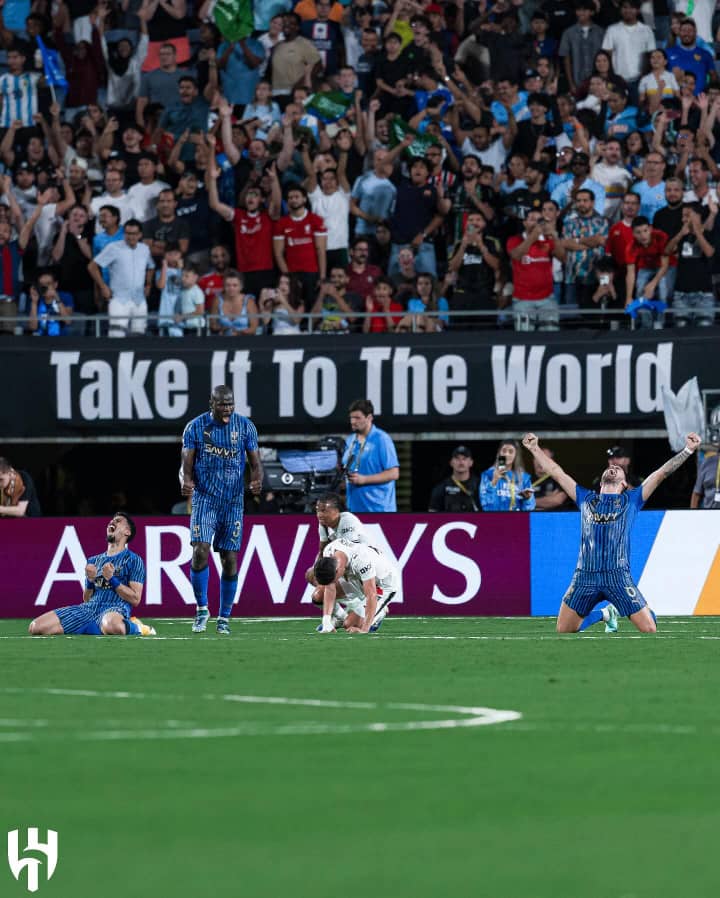 الرياض تسهر حتى الصباح بأمر زعيمها الرياض تسهر حتى الصباح بأمر زعيمها