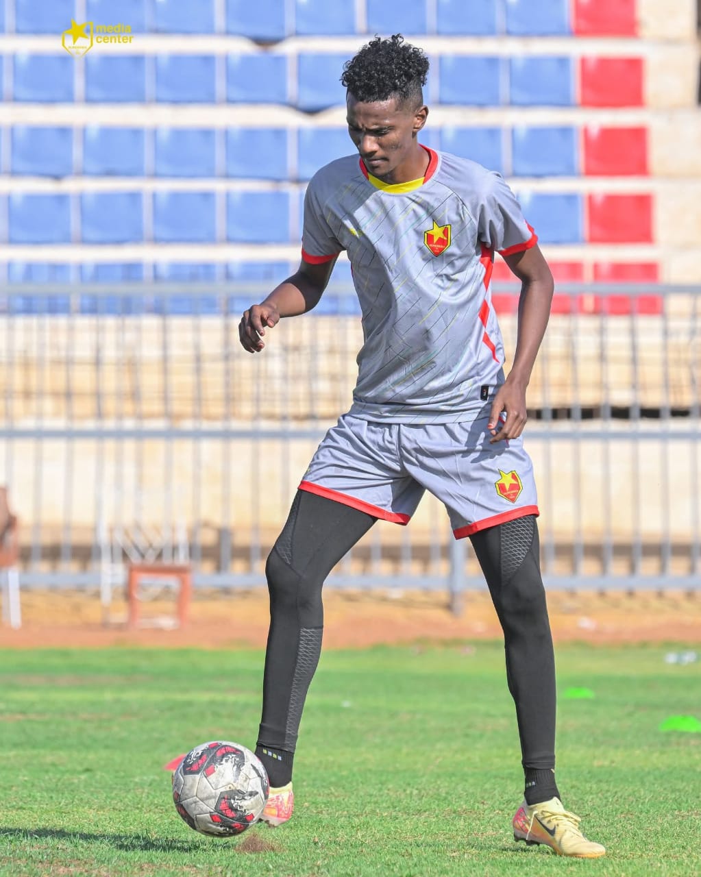 العريس يتمرن بمزاج مع الزعيم 2 العريس يتمرن بمزاج مع الزعيم