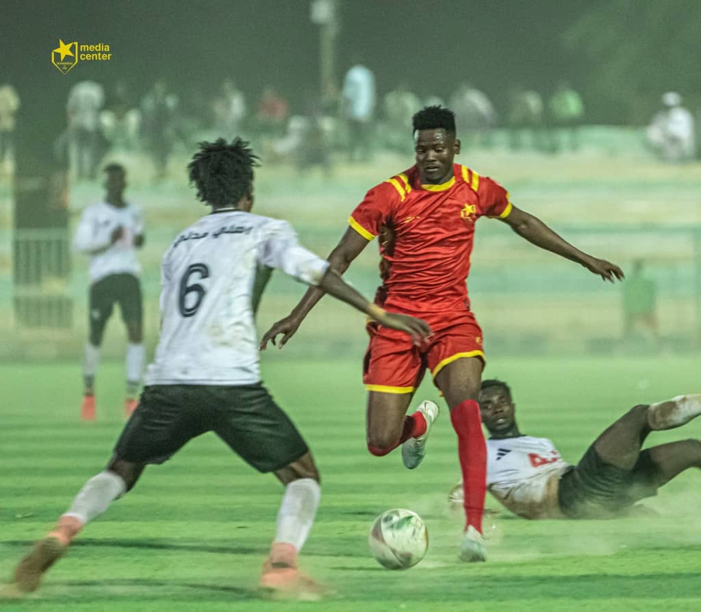 نور الدين عنتر: النخبة تعزز الاستقرار بالبلاد 2 نور الدين عنتر: النخبة تعزز الاستقرار بالبلاد