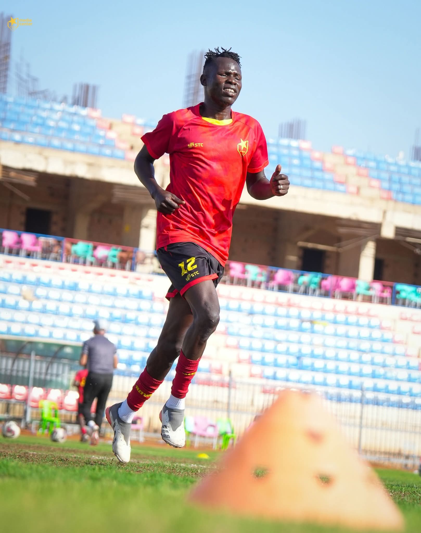 رمضان عجب.. خيار جيد لخط الهجوم 2 رمضان عجب.. خيار جيد لخط الهجوم