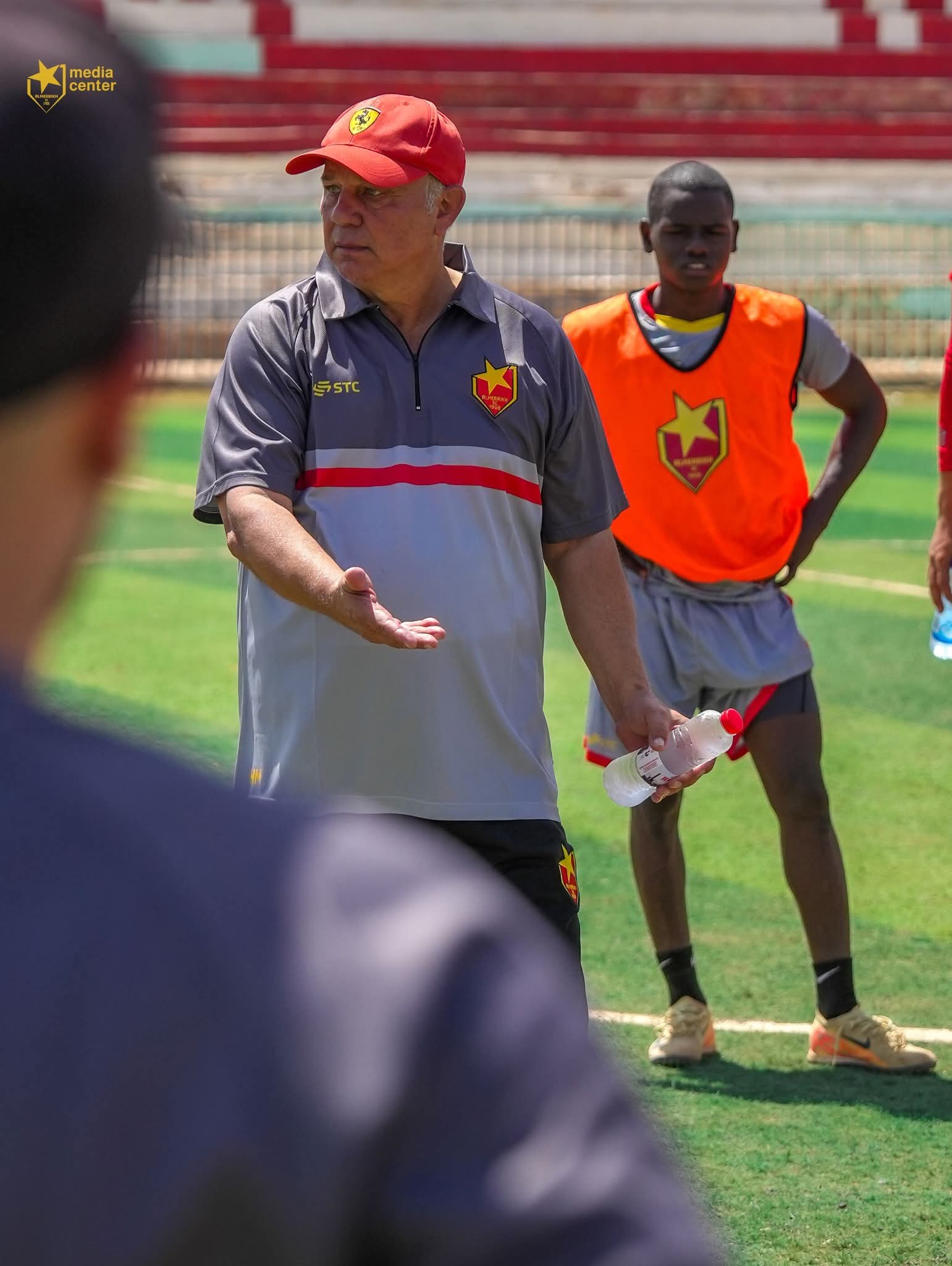 المريخ يكمل الإعداد للقاء الوادي ويستعيد نجم الهجوم 3 المريخ يكمل الإعداد للقاء الوادي ويستعيد نجم الهجوم