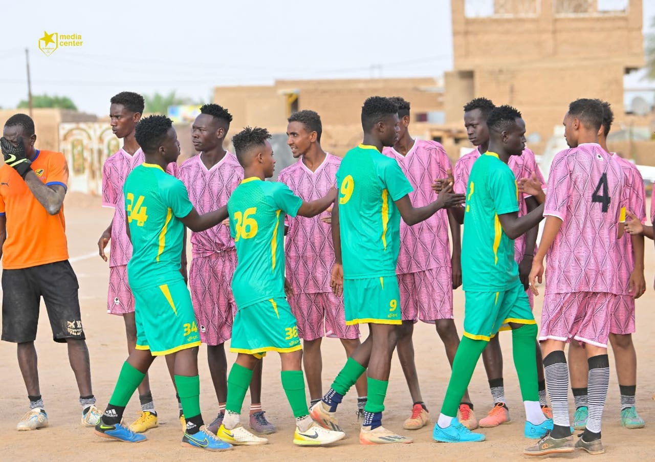 بالصور .. كبار وصغار الزعيم منورون في كنور.. والاختبارات متواصلة 4 بالصور .. كبار وصغار الزعيم منورون في كنور.. والاختبارات متواصلة