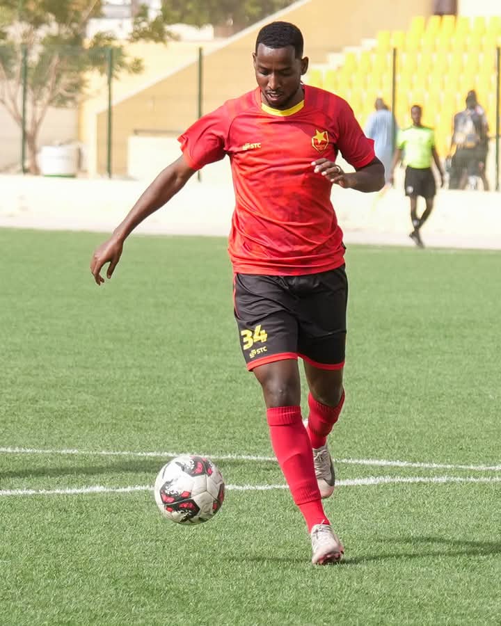 9 لاعبين لم يشاركوا مع غريب في النخبة 3 9 لاعبين لم يشاركوا مع غريب في النخبة