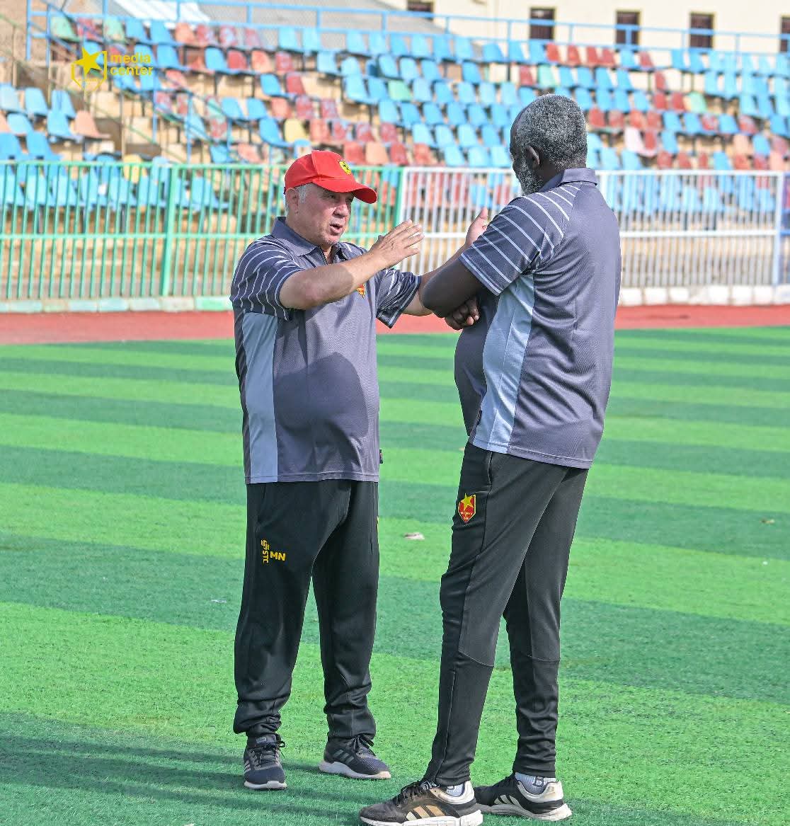 الزعيم أكمل الجاهزية للقمة 4 الزعيم أكمل الجاهزية للقمة