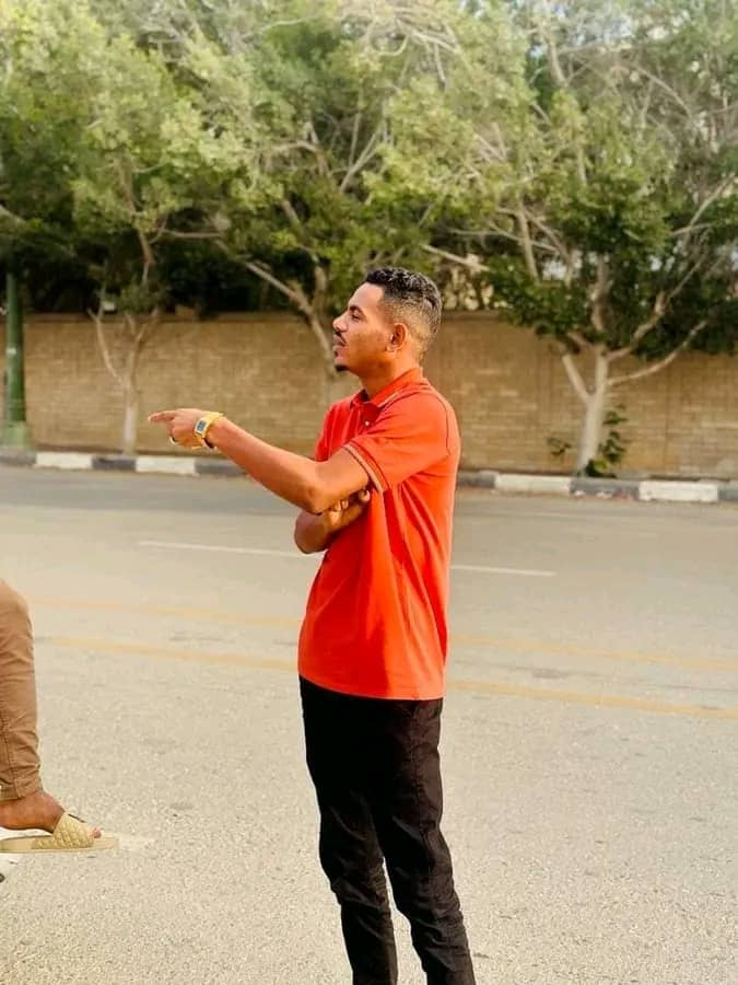 خلف الكواليس .. كن شريكًا 3 خلف الكواليس .. كن شريكًا