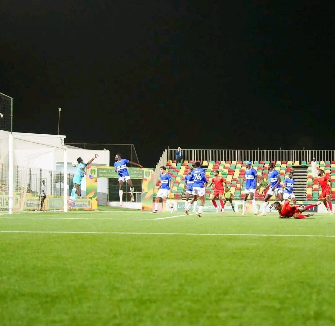 القمة في الولايات.. انتصارات مريخية وانسحابات هلالية 2 القمة في الولايات.. انتصارات مريخية وانسحابات هلالية