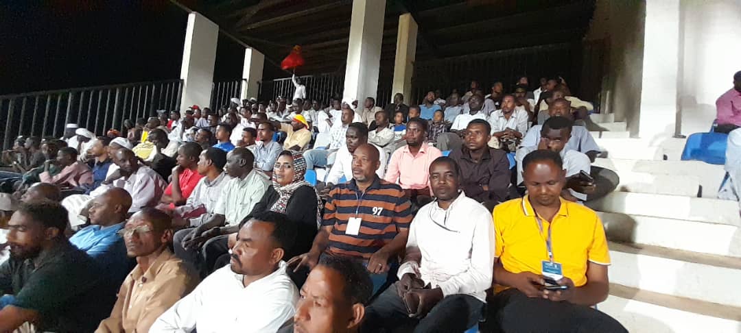 القمة في الولايات.. انتصارات مريخية وانسحابات هلالية 4 القمة في الولايات.. انتصارات مريخية وانسحابات هلالية