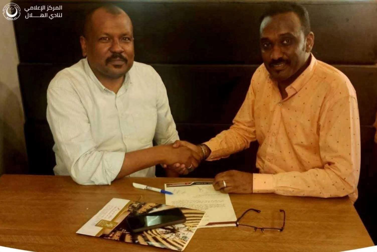 الانسحاب والتراجع.. إدارة المريخ بين الارتباك والإذلال