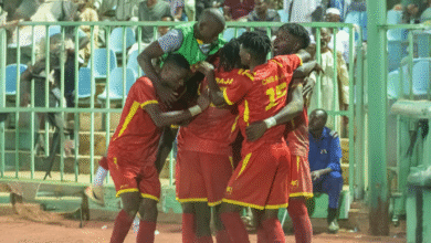 أمير ورمضان رهان الأحمر في ديربي الدامر