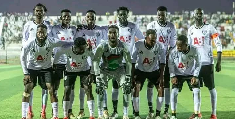 الاتحاد رفض حضورها للقمة للتتويج.. بعثة الأهلي تغادر غاضبة