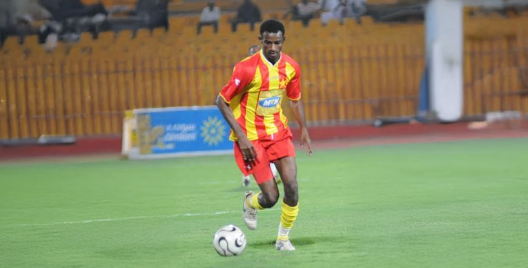 الباشا: على النمير أن يواجه الجمهور ويأتي بمدرب بقامة المريخ