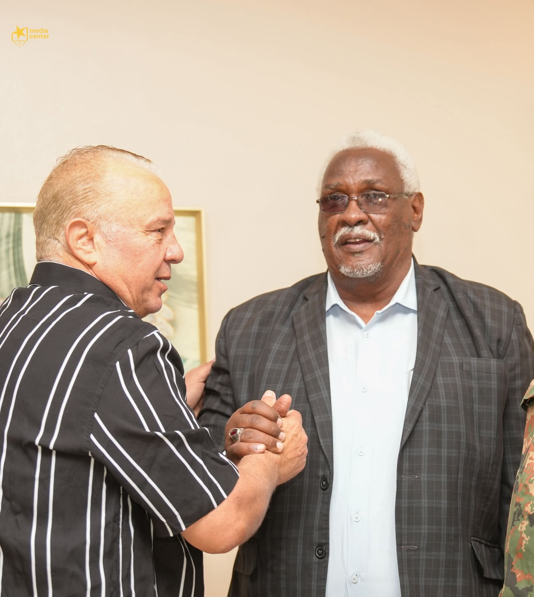 والي نهر النيل في ضيافة المريخ 2 والي نهر النيل في ضيافة المريخ