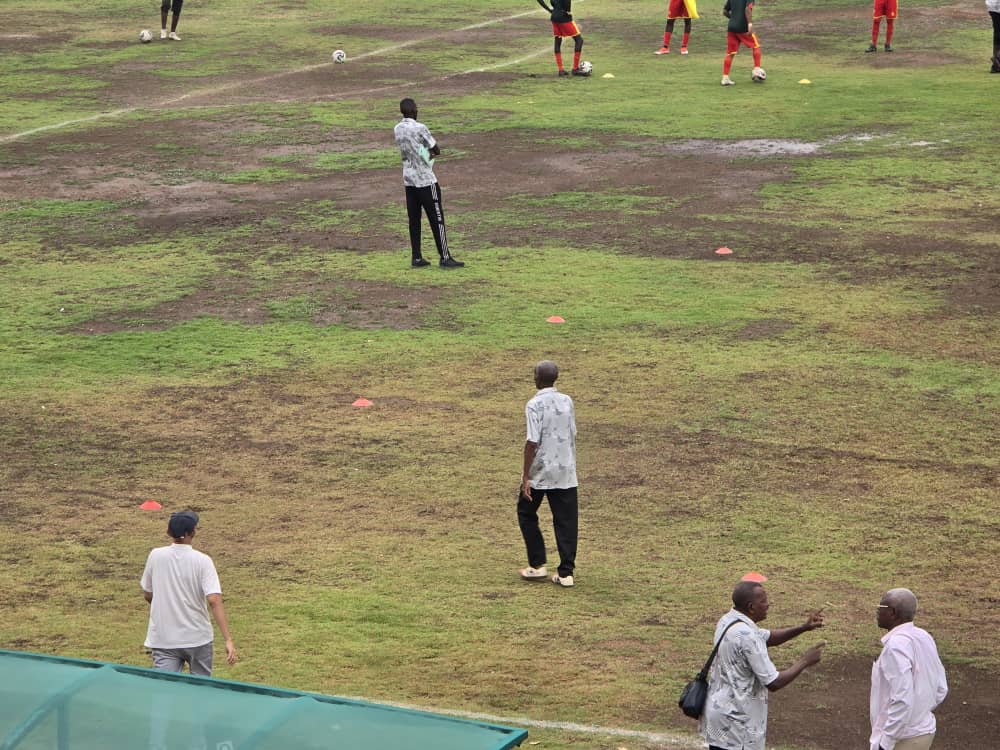 بالصور.. من الدامر وبربر الأمطار تؤثر على الملعب 2 بالصور.. من الدامر وبربر الأمطار تؤثر على الملعب