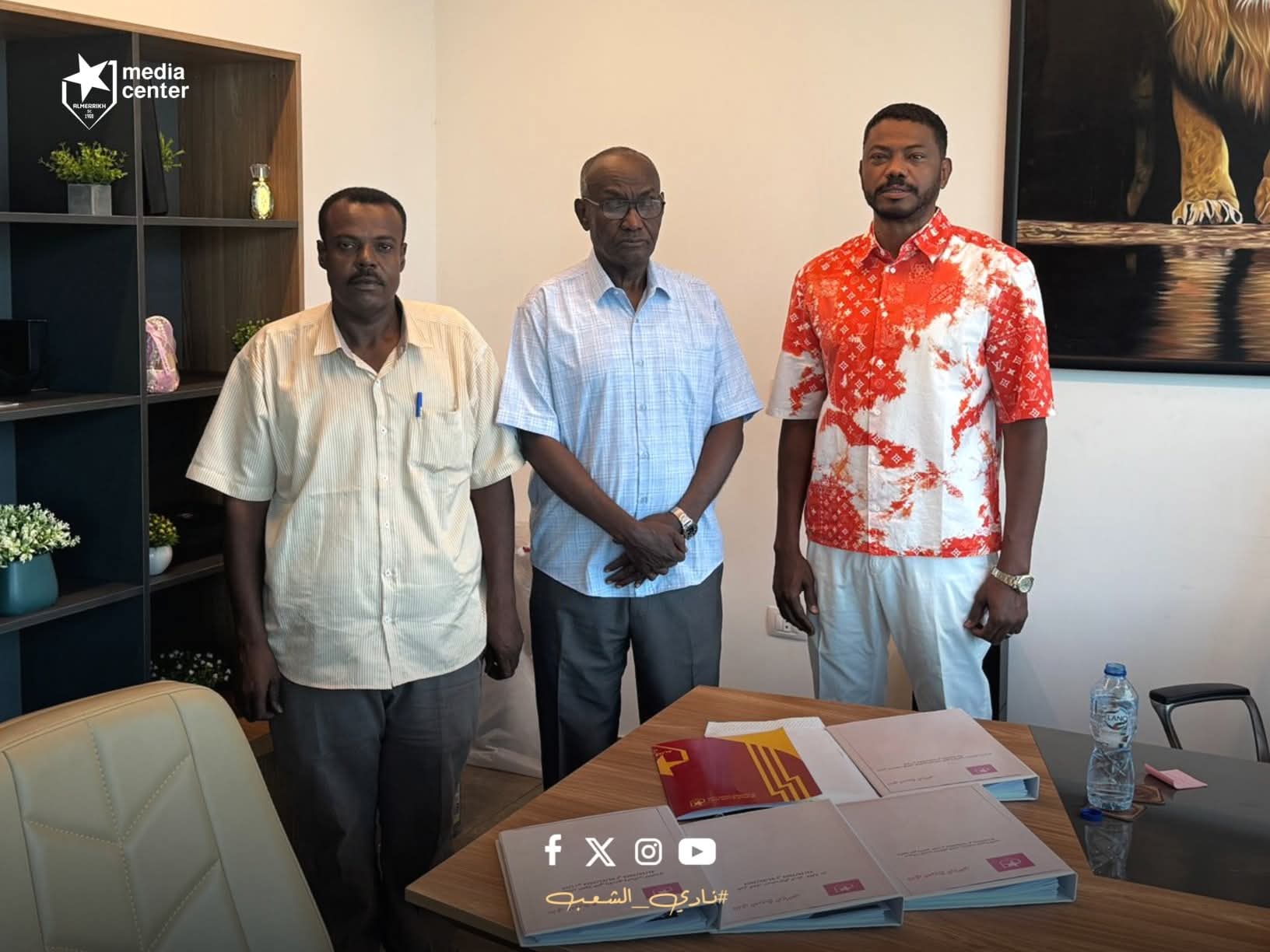 بالصور.. اكتمال عملية التسليم والتسلم بالمريخ