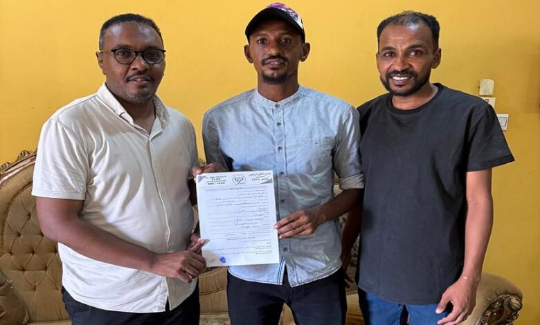 سيد الأتيام يواصل التمسك بنجومه ويجدد للثنائي