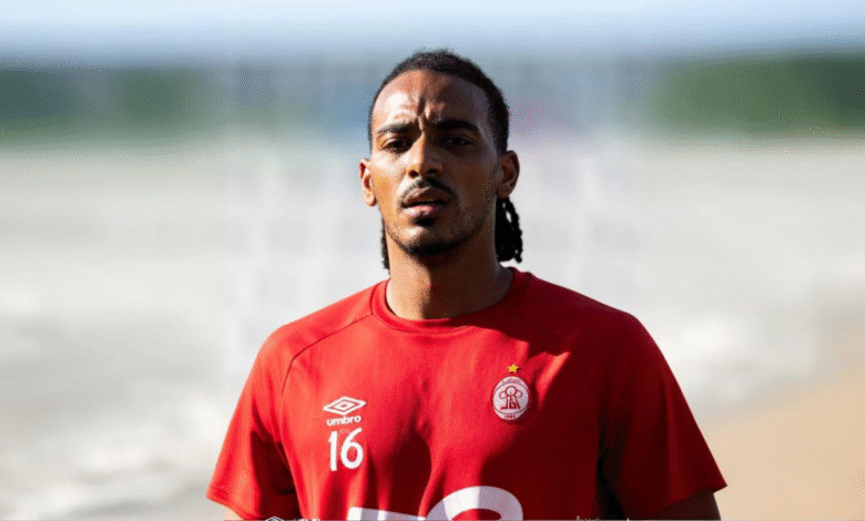 مدافع صقور الجديان خارج حسابات الاتحاد