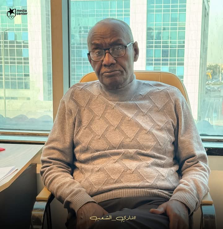 أشاد بدعم الجماهير.. المدير العام يشكر وفاء وتلاحم المريخاب 3 أشاد بدعم الجماهير: المدير العام يشكر وفاء وتلاحم المريخاب