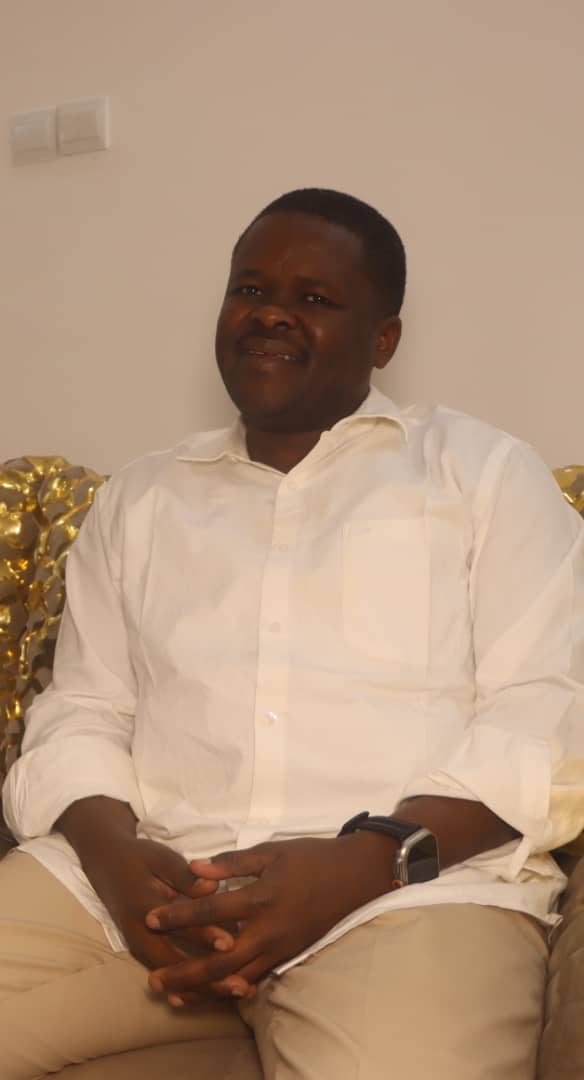 حازم يثمن زيارة جمال الوالي واتصالات النمير وسوداكال ويشكر الرياضيين 3 حازم يثمن زيارة جمال الوالي واتصالات النمير وسوداكال ويشكر الرياضيين