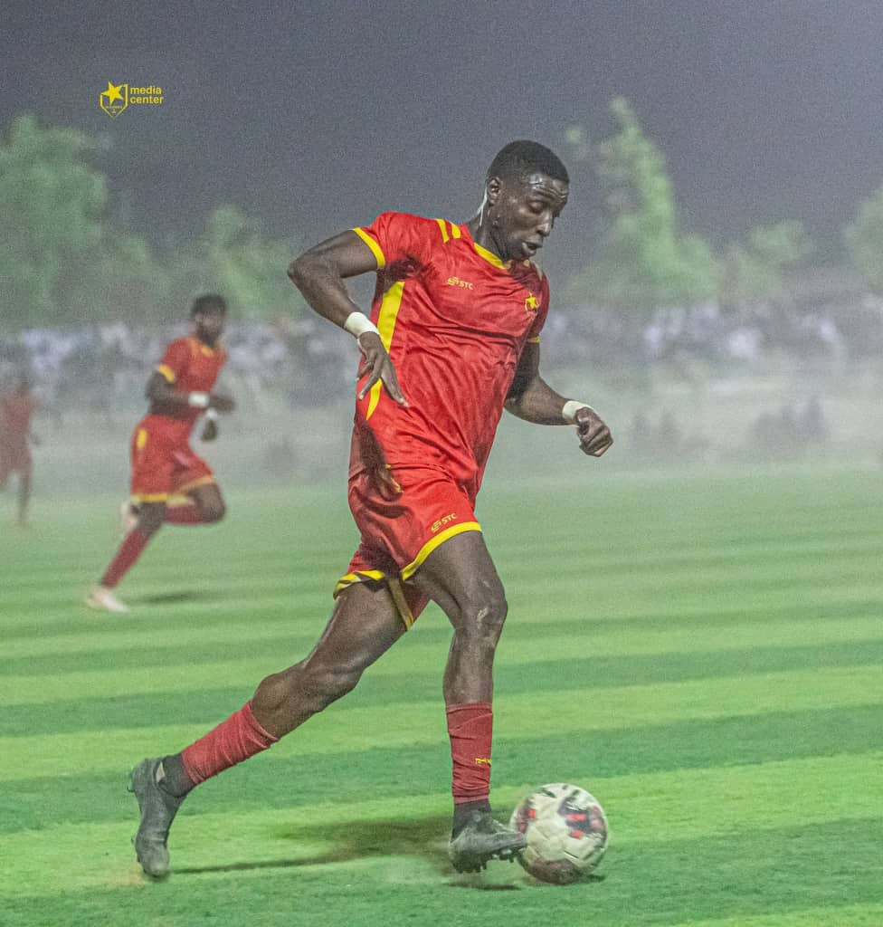 هيثم الرشيد يكشف مواصفات المحترفين المطلوبين في المريخ 2 هيثم الرشيد يكشف مواصفات المحترفين المطلوبين في المريخ