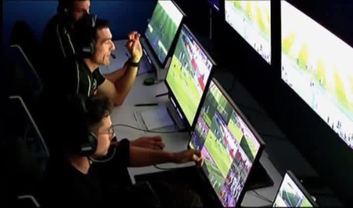 طاقم تحكيم تونسي لمباراة السودان ومدغشقر 3 طاقم تحكيم تونسي لمباراة السودان ومدغشقر