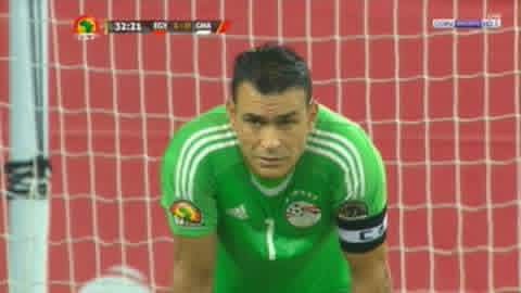 الأسد البوركيني .. الأجنبي الثامن في عرين المريخ 2 الأسد البوركيني .. الأجنبي الثامن في عرين المريخ