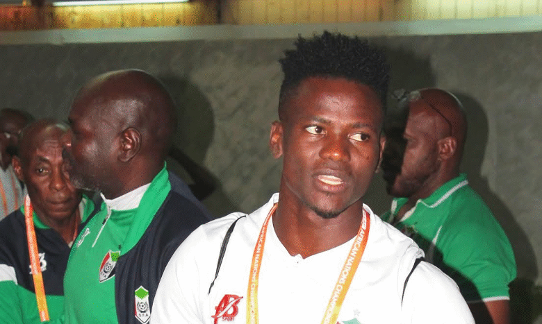 بعثة الصقور تحط الرحال بدار السلام