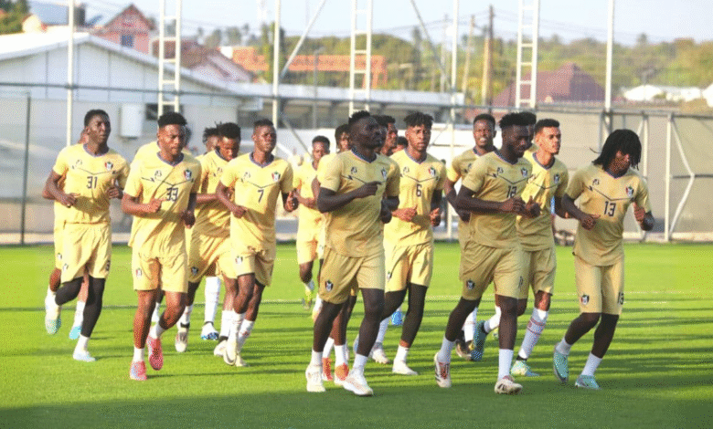 قائد المريخ يغادر زنجبار إلى بورتسودان