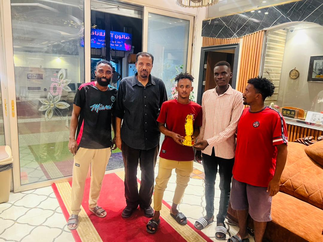 عدار وصل بورتسودان وباشر مهامه بحضور تكريم لاعب الشباب