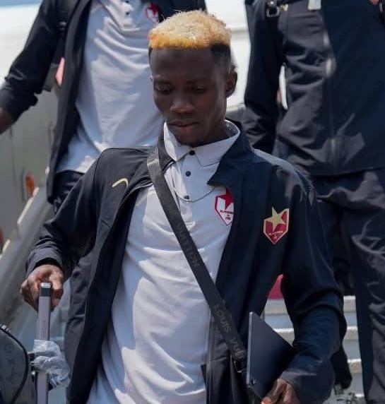 "نيولوك" جديد لنجم المريخ 2 11 1