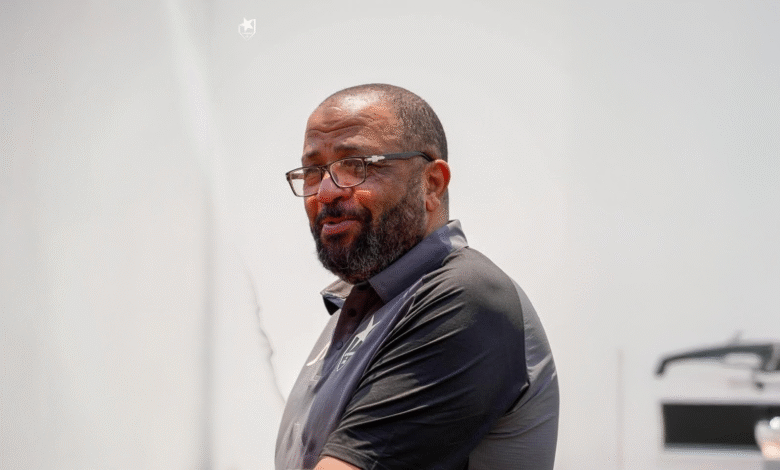 المريخ بالأحمر والمباراة 3 عصرًا