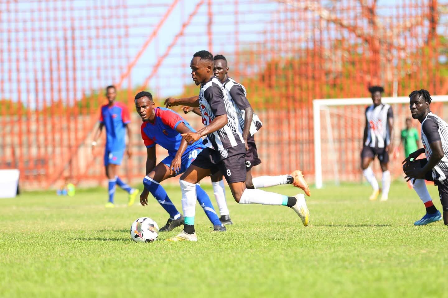 سيد الأتيام يخسر أمام مقديشو ويودّع سيكافا 3 1ea66a64 a8fa 4728 9a3a fb1015790273