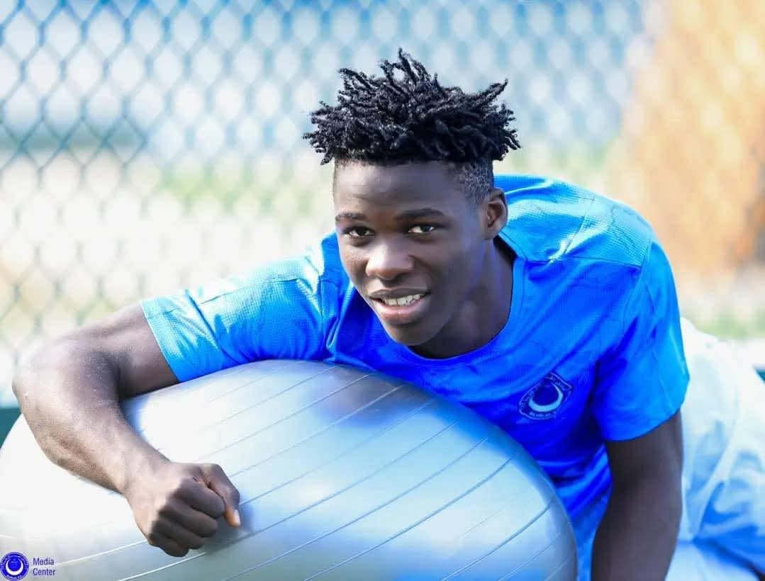 23e02e42 c766 4b80 821b e60d45d51c99