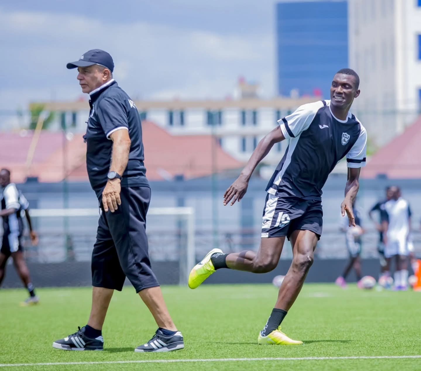 طالب: سنلعب بكل ما لدينا لتحقيق الأفضل أمام الهلال 2 98d67d09 4f88 4d44 8b9e 2638ab4f24d9