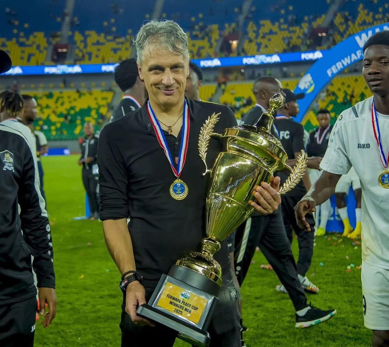 عاجل.. الرئيس سهل بمؤتمر داركونفيتش 2 IMG 20250829 WA00671