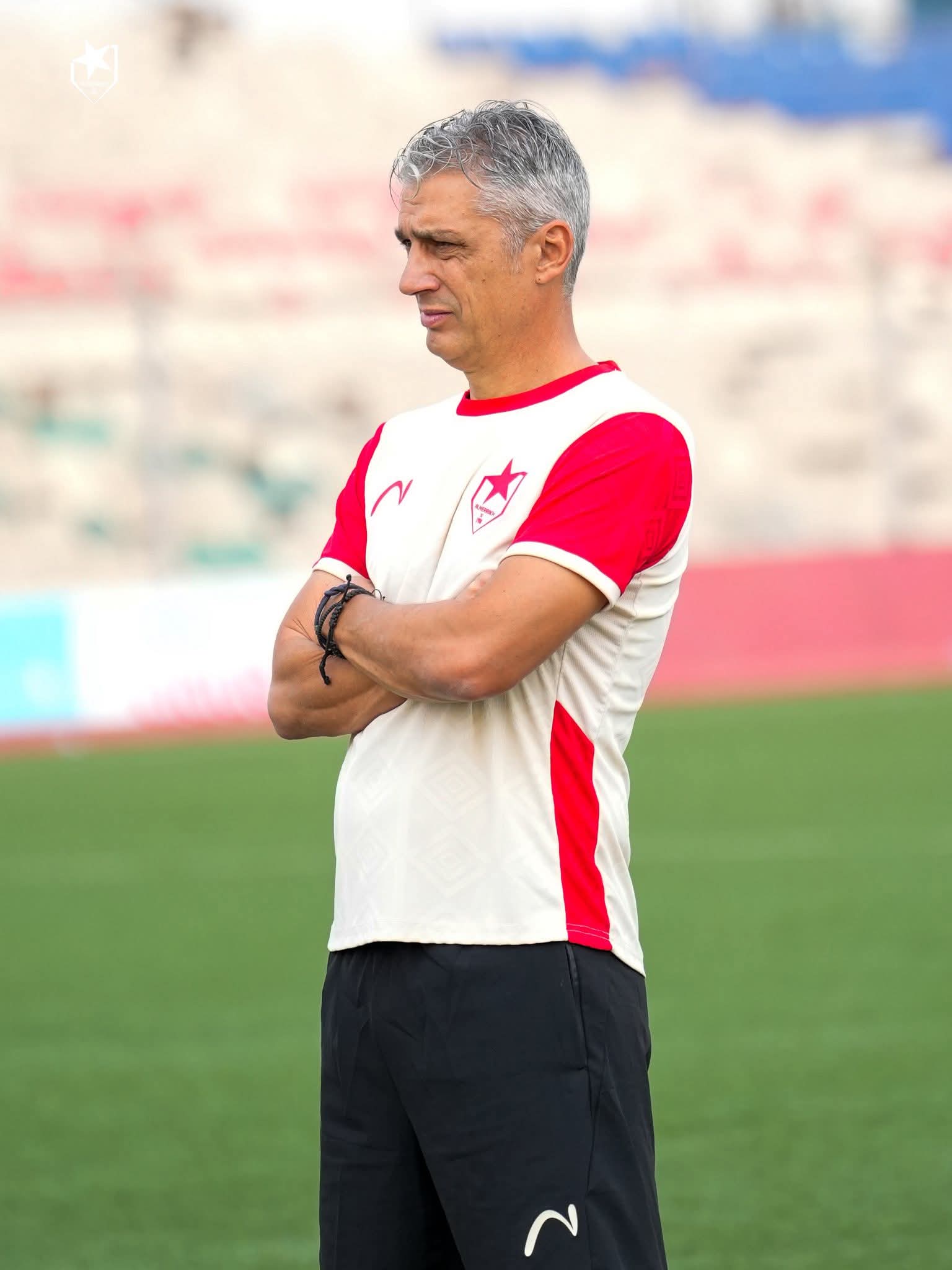 ايمال يكشف أسرار مواجهة المريخ ولوبوبو: "تصحيح الدفاع مفتاح النجاة" 2 ايمال يكشف أسرار مواجهة المريخ ولوبوبو: "تصحيح الدفاع مفتاح النجاة"