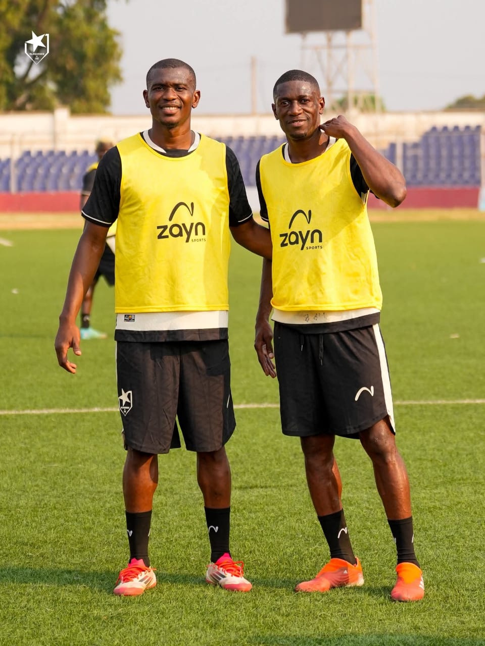 ايمال يكشف أسرار مواجهة المريخ ولوبوبو: "تصحيح الدفاع مفتاح النجاة" 4 ايمال يكشف أسرار مواجهة المريخ ولوبوبو: "تصحيح الدفاع مفتاح النجاة"